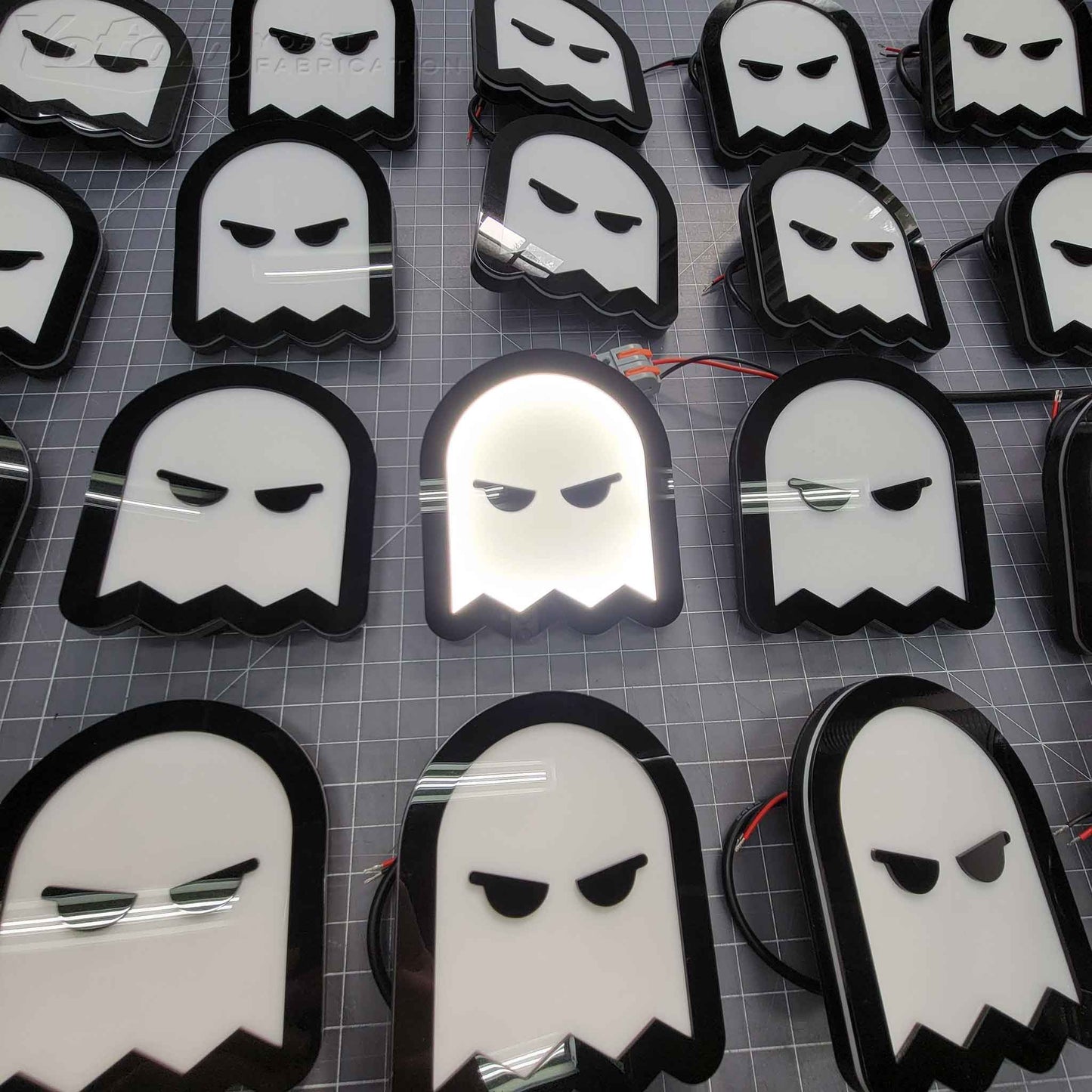 Bulk Custom Emblems & OEM Badges