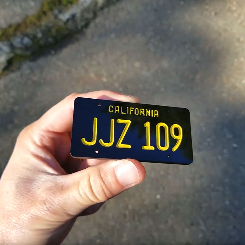 California JJZ109 License Plate Emblem